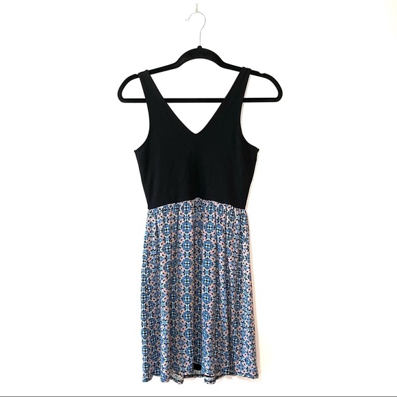 Allison Joy Black Geometric Sleeveless Fit & Flare V-neck Dress Sz S - Picture 7 of 11